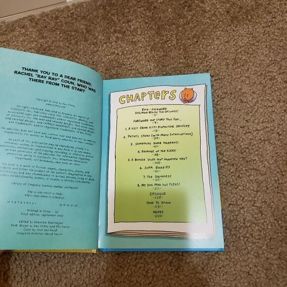 Dog Man Lord of the Fleas B&n Exclusive Ed - Picture 6 of 6